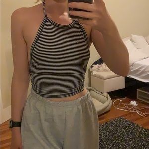 Backless halter tank